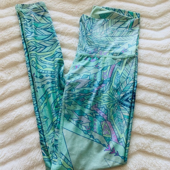 Pants - teeki Envision hot pants